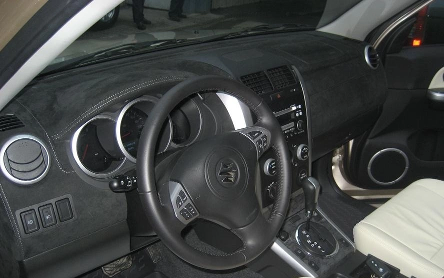 Алькантара черная